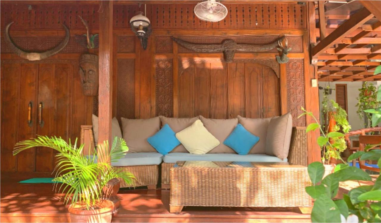 Villa Naga Maya Legian Exterior foto